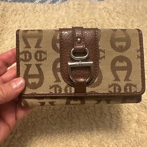 Etienne Aigner Vintage  Trifold Wallet in Warm Chestnut Brown